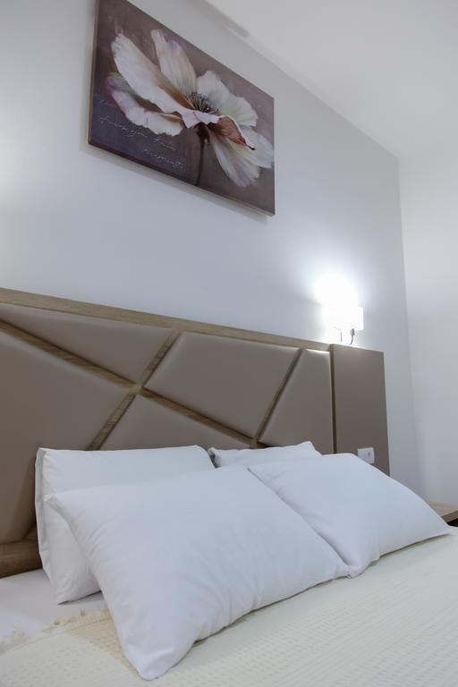 Kollari Apartments Ulcinj Ngoại thất bức ảnh